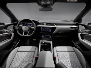 Audi e-tron S 2020 года  (WW)